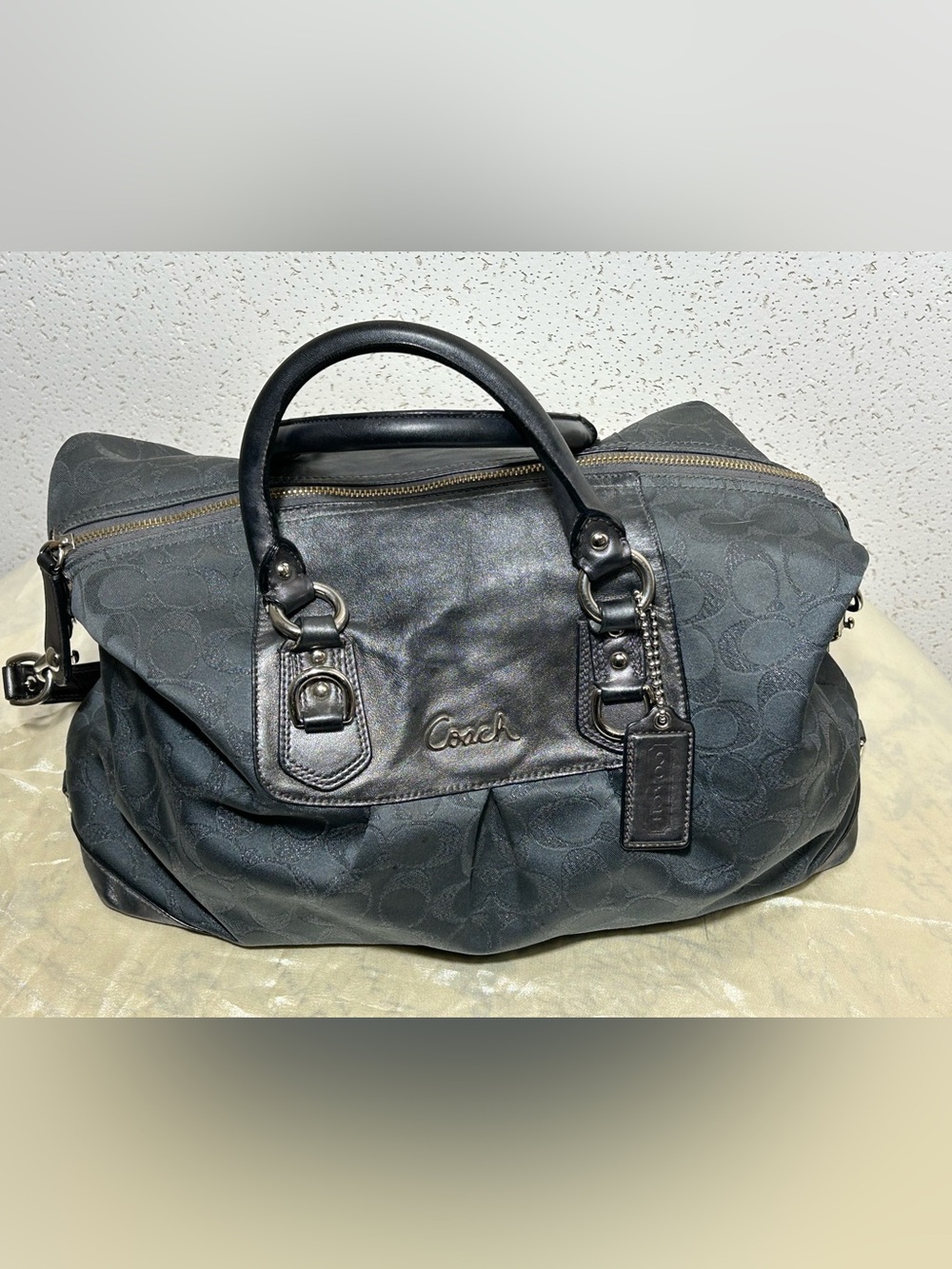 Coach Ashley dark grey signature c satchel w/Leather Trim purple lining 18775